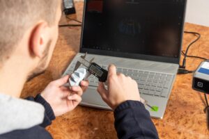 Cinebench R20 i R23 – jak przeprowadzić test CPU i co oznaczają wyniki?